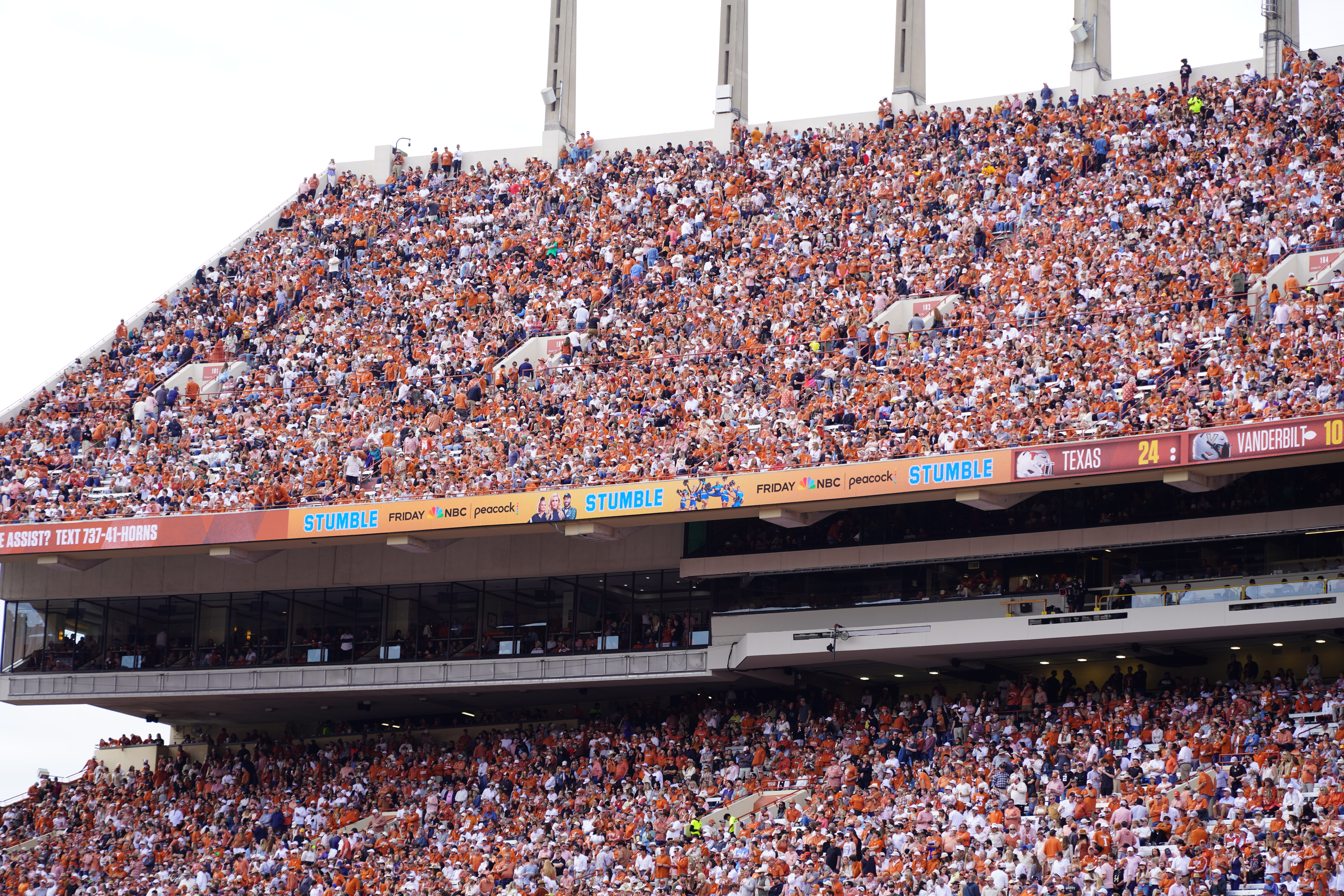 Pop Balcony Rail Led 2